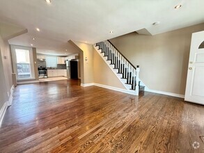 Building Photo - 543 Conarroe St