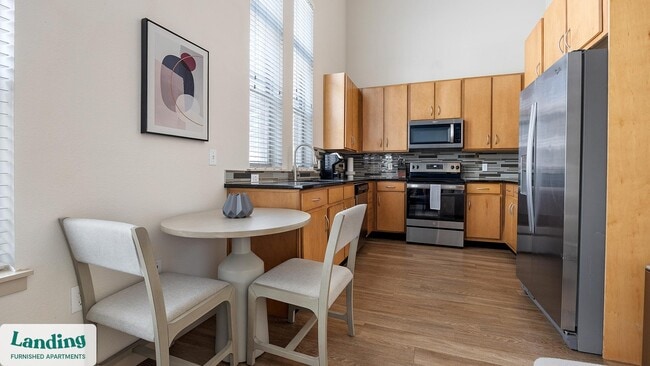 Building Photo - 1550 N Raleigh St