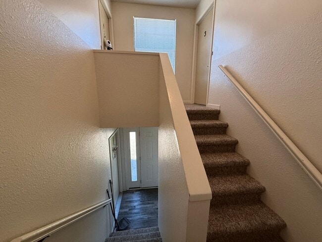 Building Photo - 4812 Cannon Ridge Dr