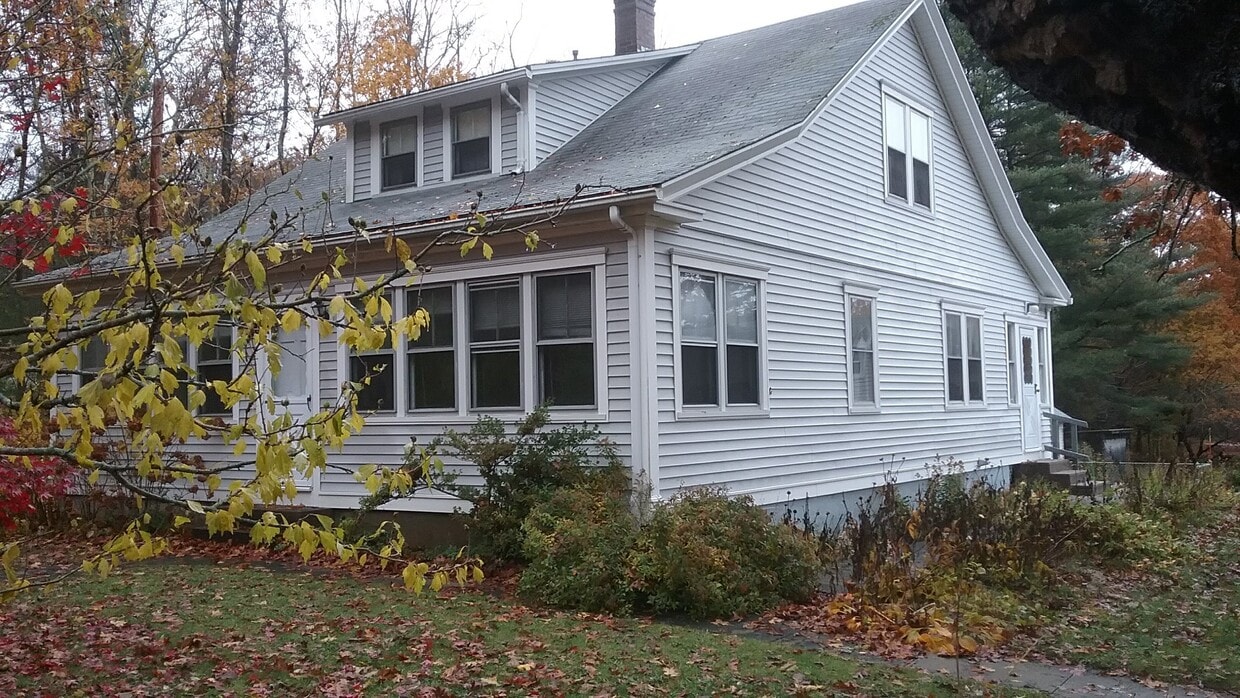 Primary Photo - 1482 Chopmist Hill Rd
