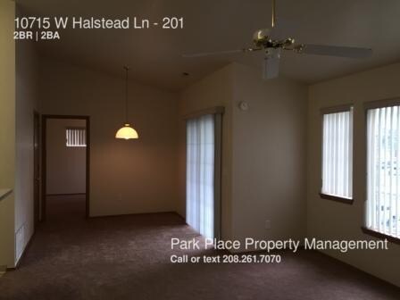 Foto del edificio - 10715 W Halstead Ln
