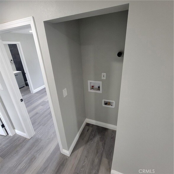 Foto del edificio - 12423 Ridgewood Dr