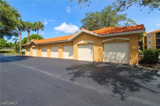 Foto del edificio - 8659 River Homes Lane