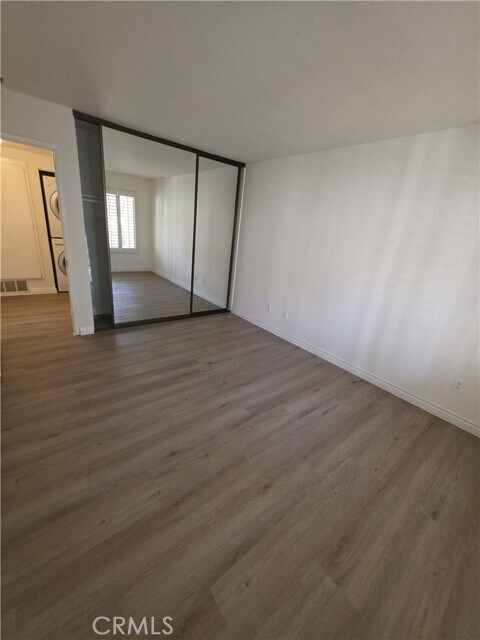 Building Photo - 19 Aruba St