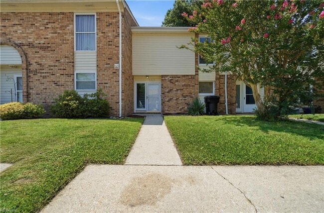 Photo - 125 Tower Drive Unit Townhome