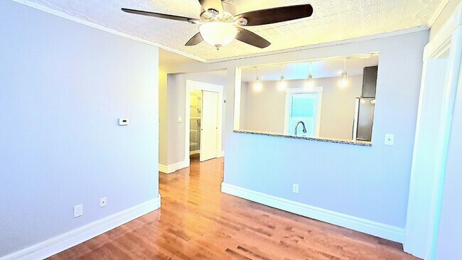 Foto del edificio - 531 Berkshire Ave