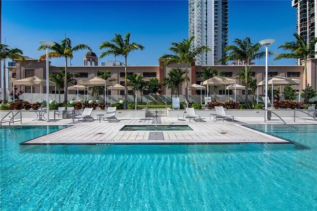 Foto del edificio - 175 1st St S