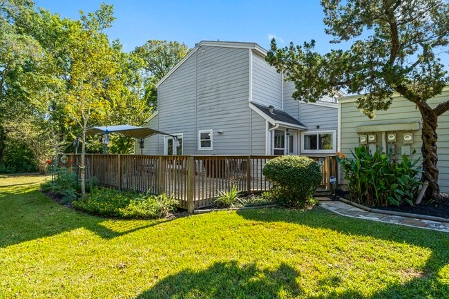 Building Photo - 71 Hideaway Dr