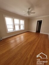 Building Photo - 1421 W Farwell Ave