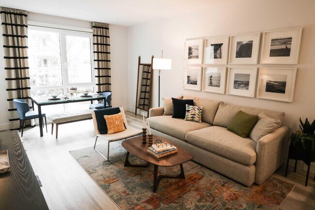 Foto del edificio - 56 Triton Park Ln