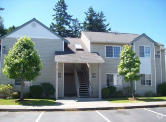 Building Photo - 4255 Wintergreen Cir