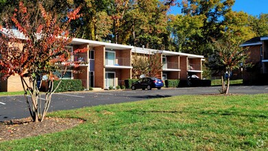 Building Photo - 1700 Carlisle Ave