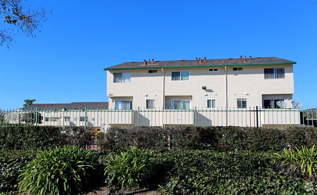 Foto del edificio - Park Terrace Town Homes
