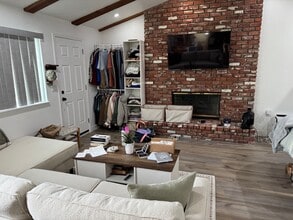Building Photo - 24710 Hacienda Ln