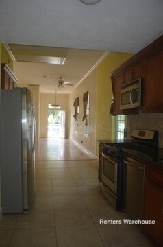 Building Photo - 4024 Avenue P