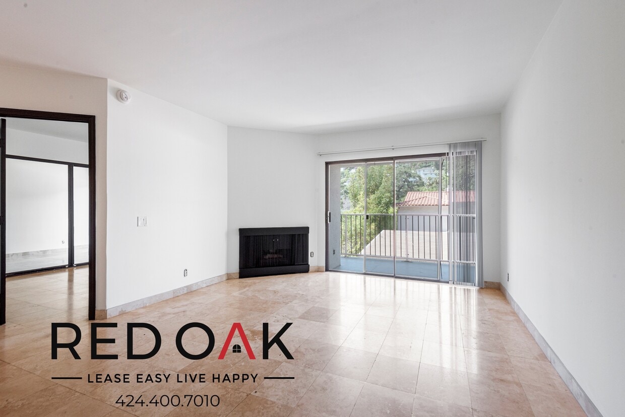 Primary Photo - 3949 Los Feliz Blvd