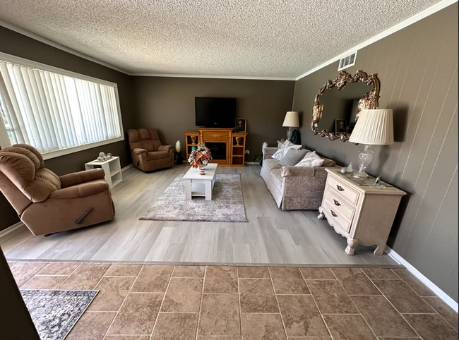 Building Photo - COMING SOON!! First-Floor 1 Bedroom / 1 Bathroom Condo in Palm Springs!