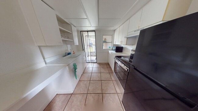 Building Photo - 4808 Davisson Ave