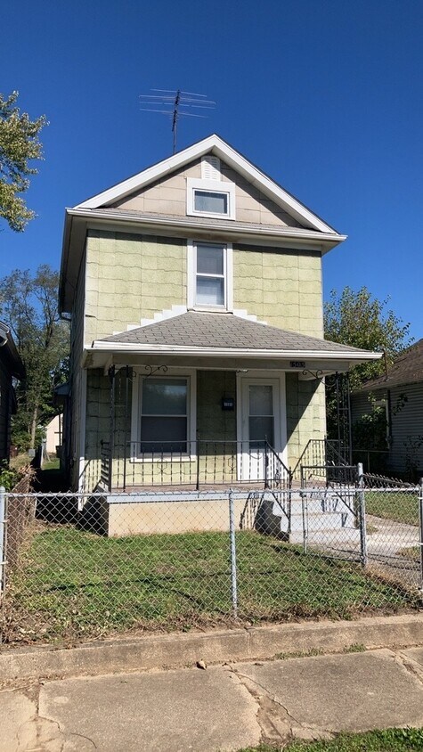 Photo - 1505 Lawn Ave