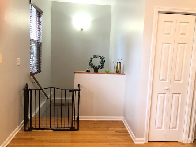 Entry - 2621 N Drake Ave
