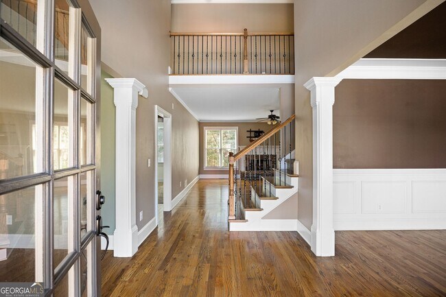 Foto del edificio - 215 Arthur Hills Dr