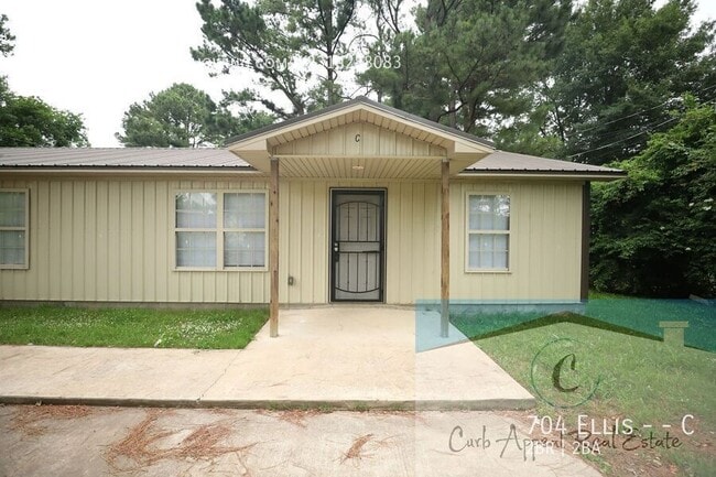 Building Photo - 704 Ellis Ave
