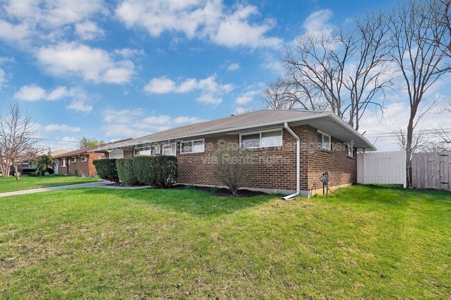 Building Photo - 1386 Rosehill Rd