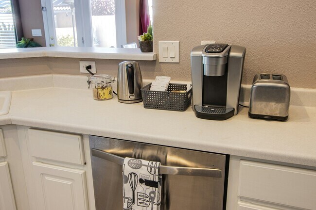 Foto del edificio - 5106 Stone Cove St
