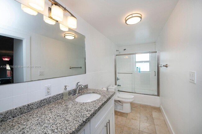 Foto del edificio - 274 NW 32nd St