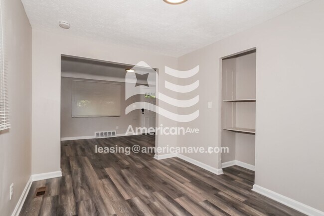 Foto del edificio - 3879 E 154th St