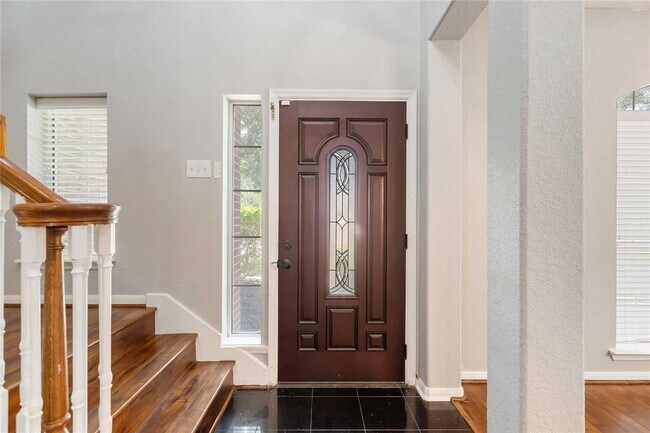 Foto del edificio - 3711 Hill Family Ln
