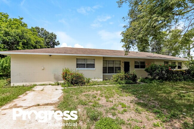 Building Photo - 1308 Japonica Ln