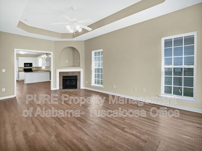 Building Photo - 9750 Moonlight Dr