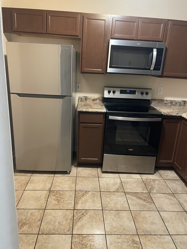 Foto del edificio - 342 Bubble Creek Ct
