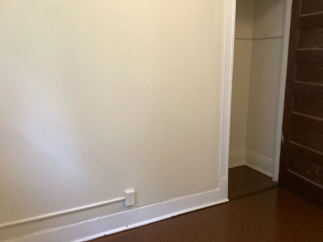 Foto del edificio - 3913-3915-3915 W Walnut St