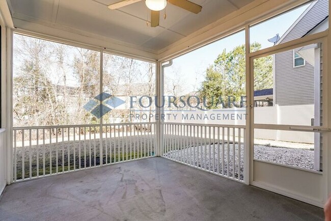 Foto del edificio - Single Family Home | Back Screened Porch|T...