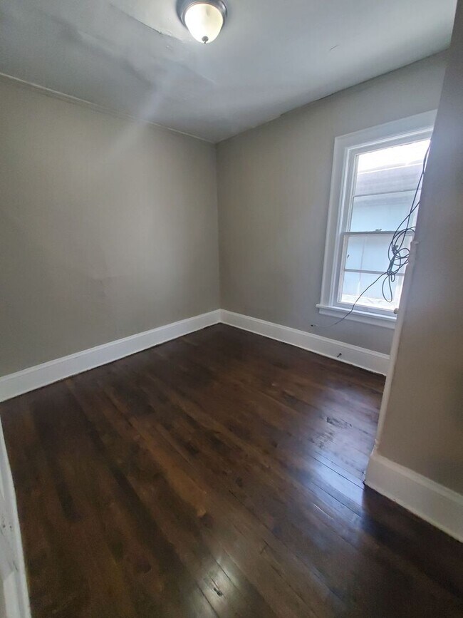 Foto del edificio - 3919-3921 W Galena St. (Duplex)