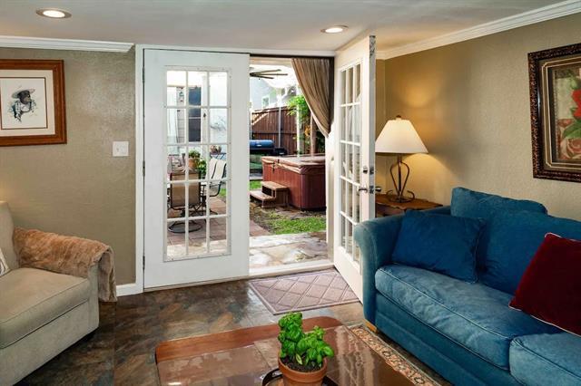 Foto del edificio - 939 N Winnetka Ave