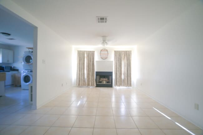 Building Photo - 3615 Elysian Fields Ave