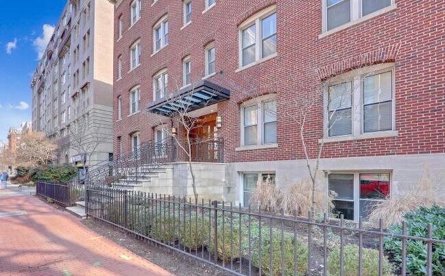 Foto del edificio - 1121 24th St NW