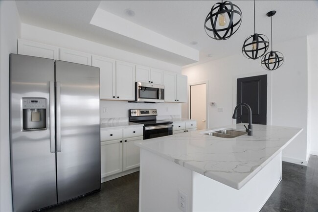 Building Photo - 3311 Stoneway Ct