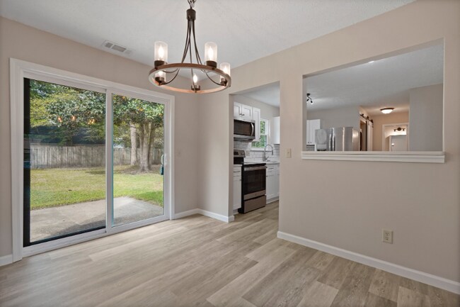 Building Photo - 85 Blue Heron Ct