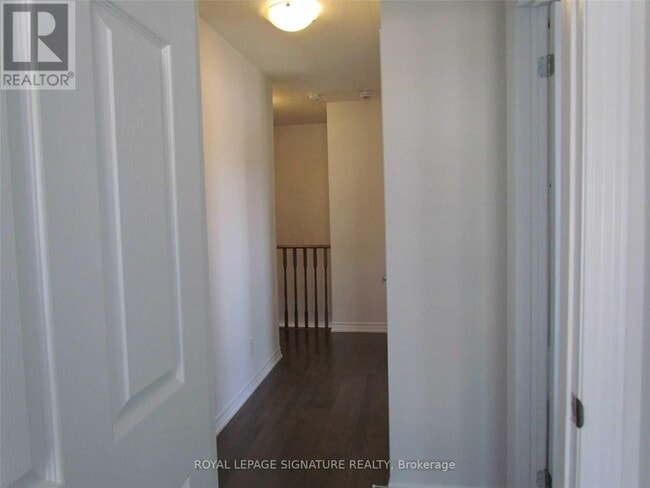 Building Photo - 434 Athabasca Cmn