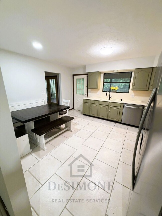 Foto del edificio - 4530 SW 46th St