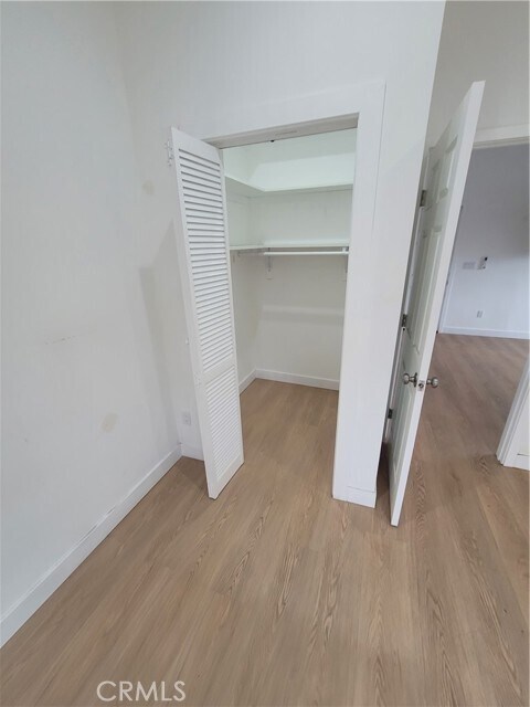Foto del edificio - 7103 Yarmouth Ave
