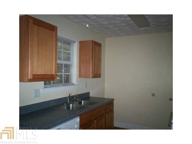Building Photo - 316 Atwood St SW