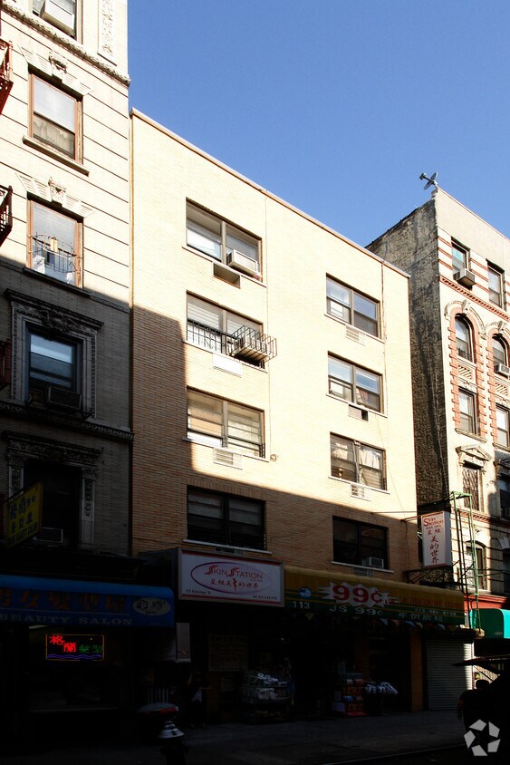 Building Photo - 113 Eldridge St
