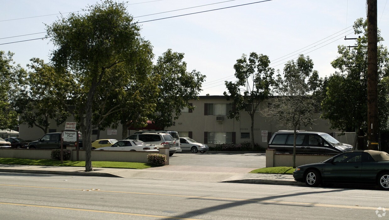 Telegraph Place Apartments Apartments in Downey, CA
