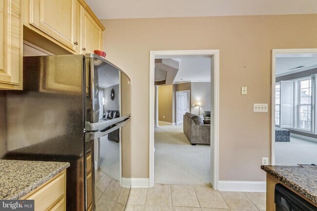 Foto del edificio - 1002 Elmcroft Blvd