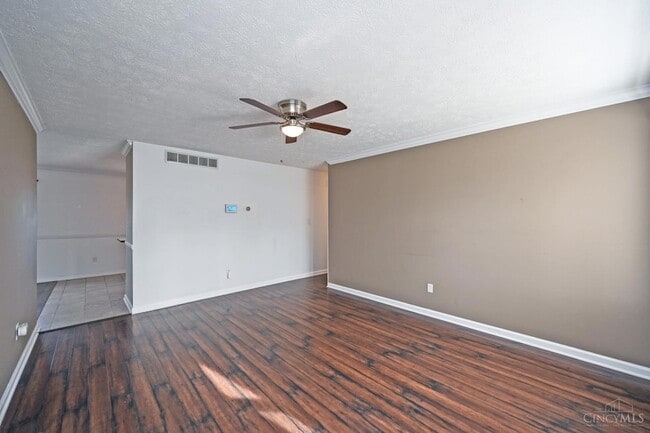 Foto del edificio - 8638 Northport Dr